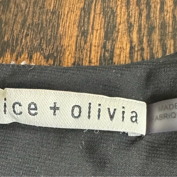 Beautiful Alice & Olivia python green mini dress - Picture 3 of 3